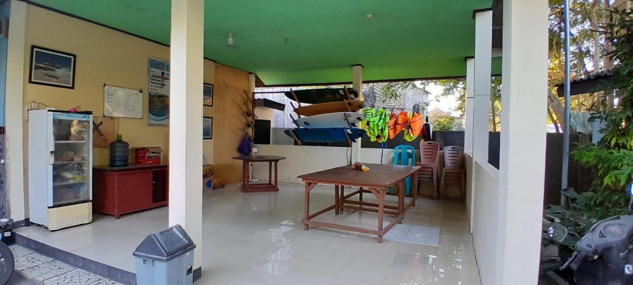 Ekas Beach Guesthouse And Restaurant Exterior foto