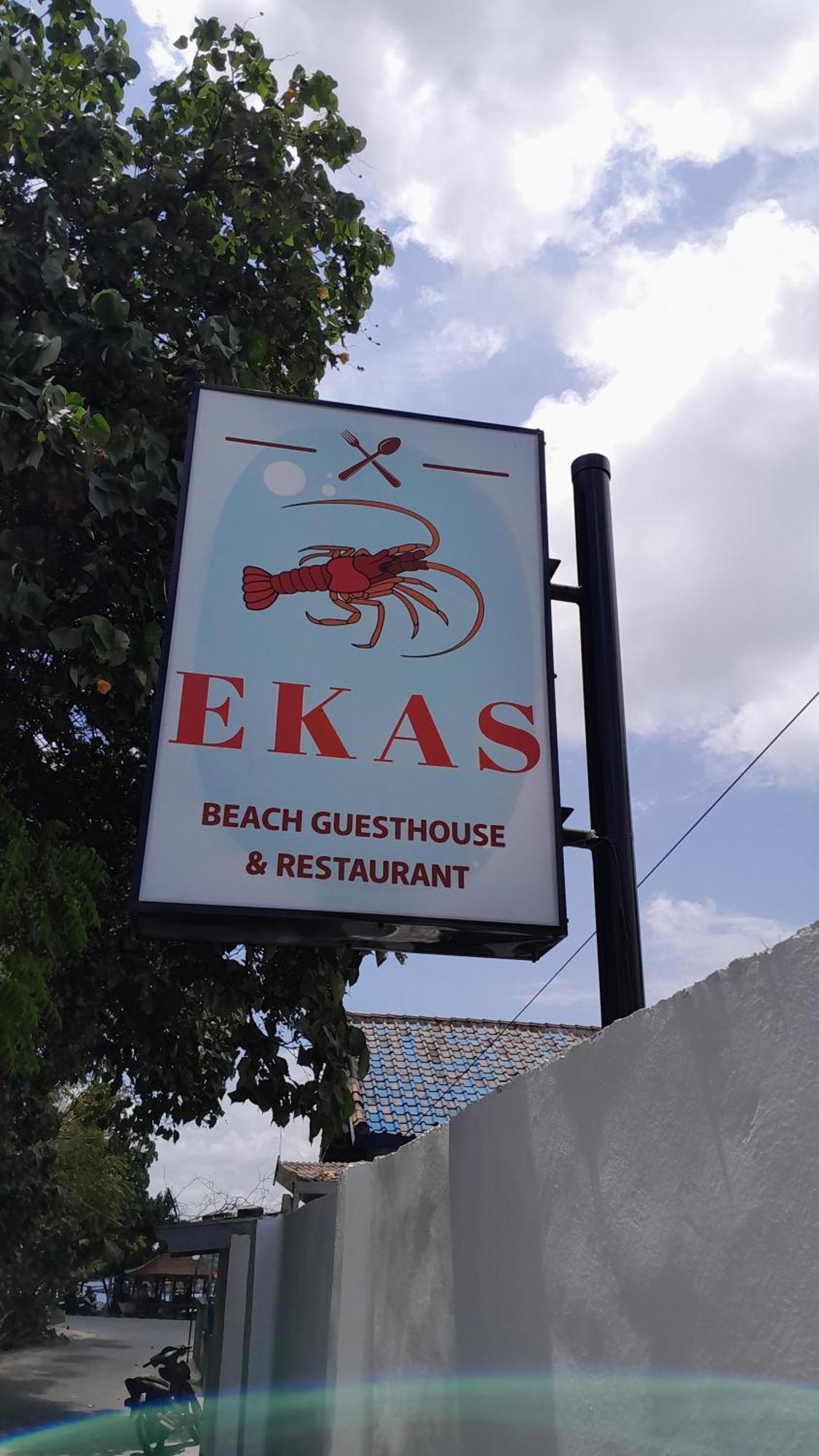 Ekas Beach Guesthouse And Restaurant Exterior foto